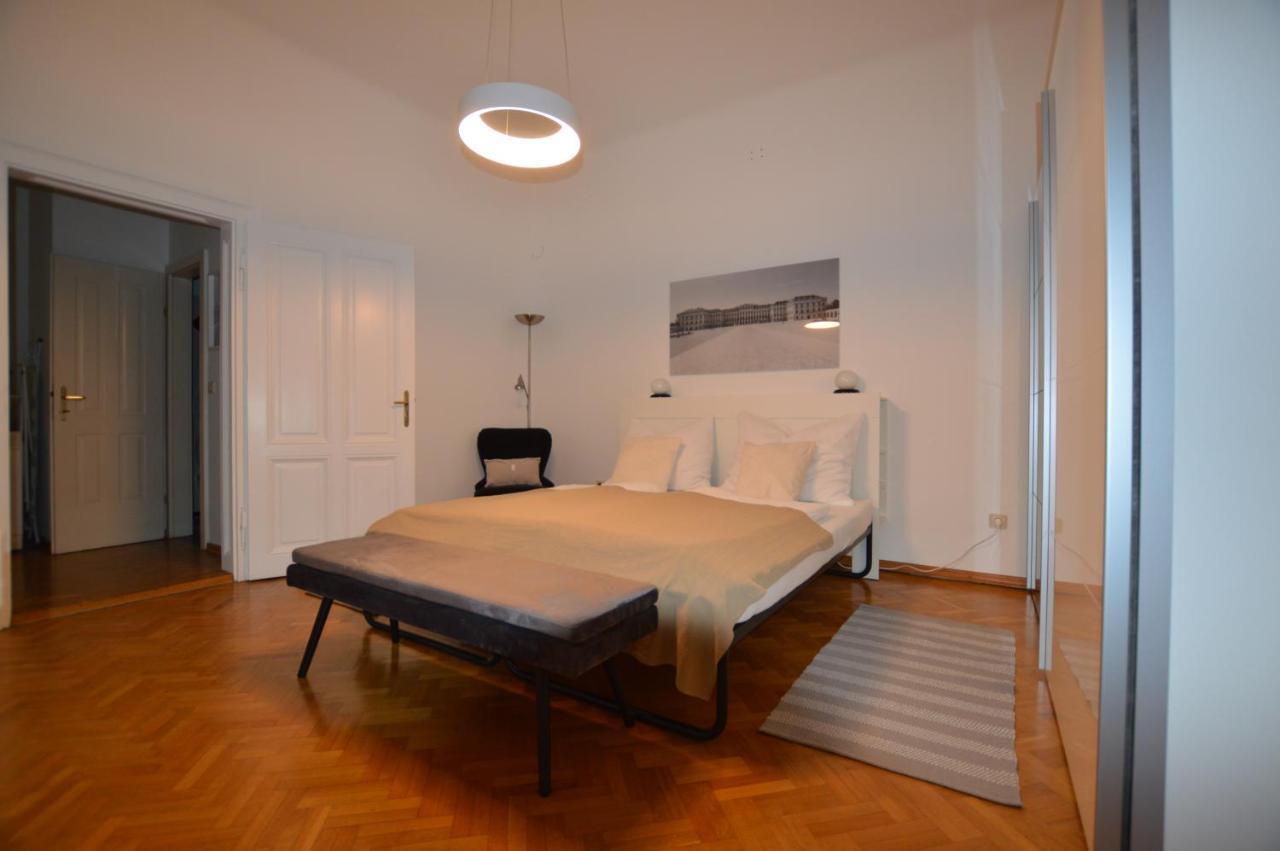 Apartment Penzing Wien Exterior foto