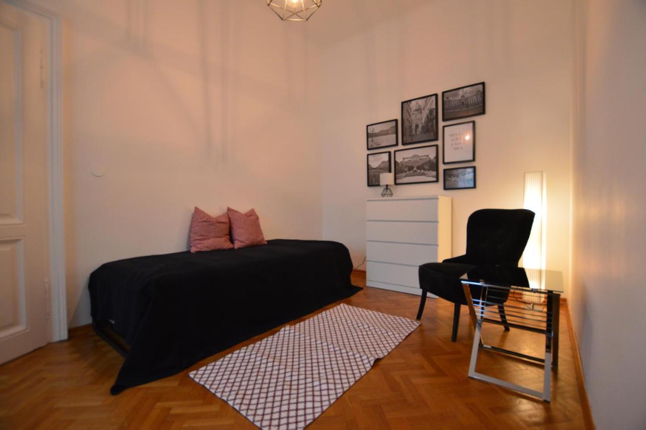 Apartment Penzing Wien Exterior foto